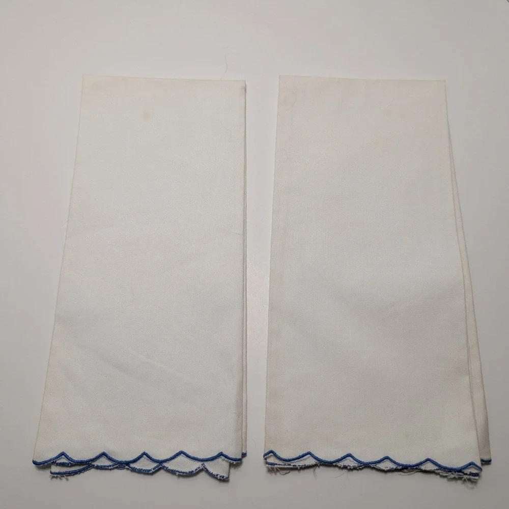 Vtg Set 2 Floral Applique Hand‎ Guest Towels White Scalloped Cottagecore 14
